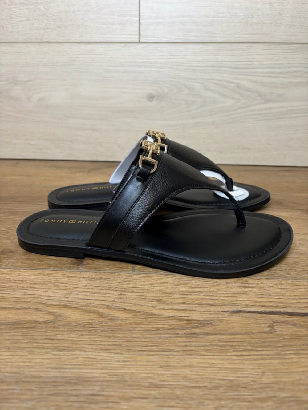 Tommy Hilfiger Goldiea Black Sandal Size 9M